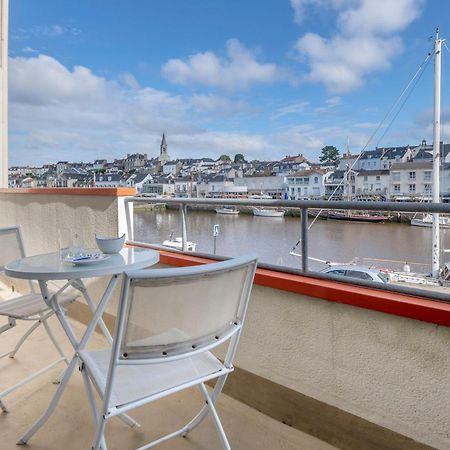 Sur Le Quai De Pornic, Appartement Pour 4 Luaran gambar