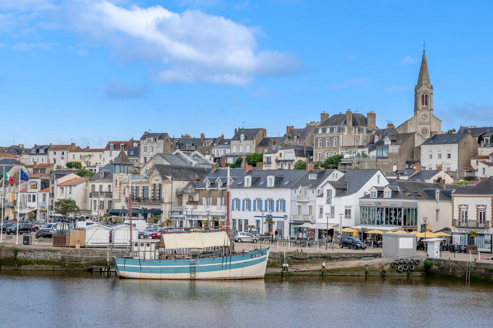 Sur Le Quai De Pornic, Appartement Pour 4 Luaran gambar
